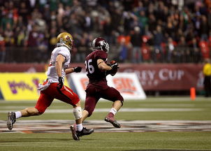 爱游戏app-进攻与防守转换最迅速的球队解析，进攻 防守